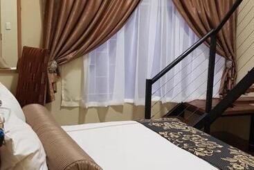 پانسیون Thatch Haven Guesthouse