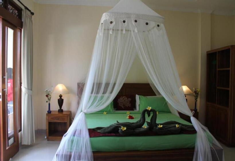 پانسیون Villa Bungsil Gading
