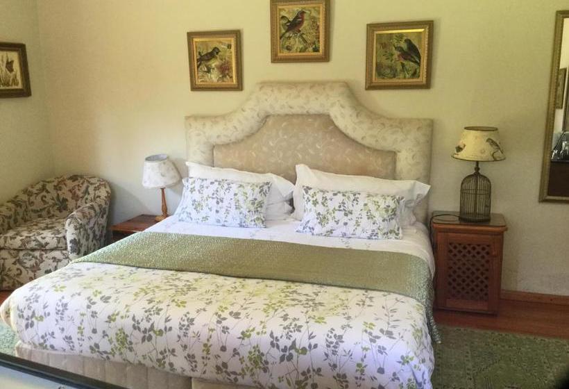 Пансион Warrens Guest House