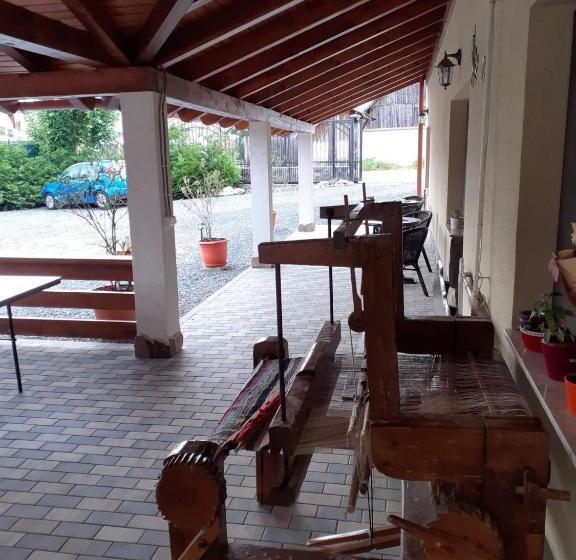 פנסיון Casa Raisa & Maria