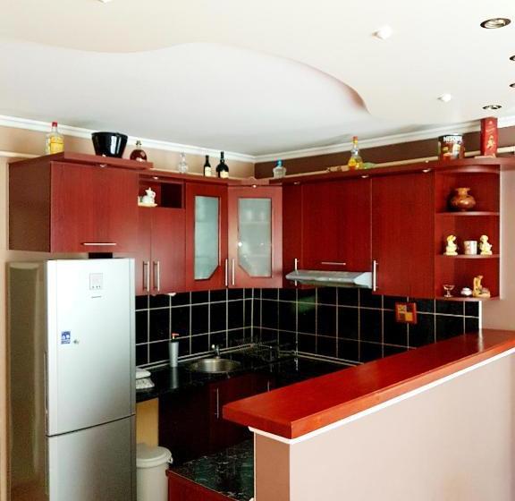 پانسیون Guesthouse Villa Elizabet