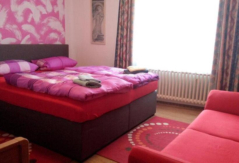 پانسیون Penzion U štoly Jáchymov