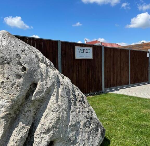 پانسیون Penzion Verde