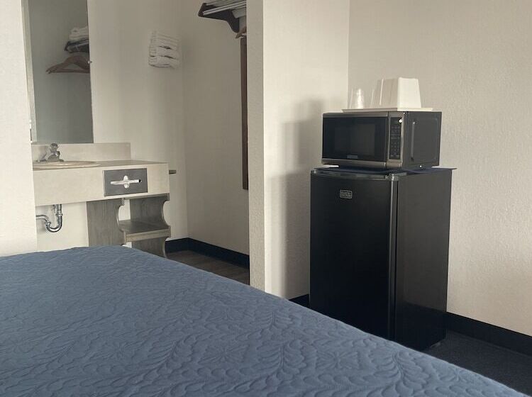 הוסטל Bayside Inn