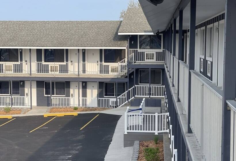 הוסטל Bayside Inn