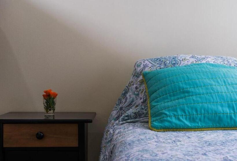 Apart Hotel Colors