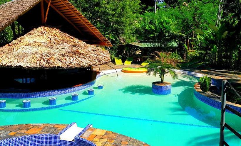 تختخواب و صبحانه 3 Bamboo Lodge