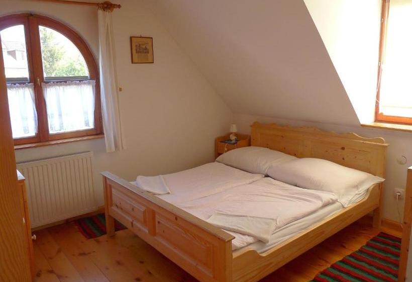 پانسیون Aranyház Apartmanszállás