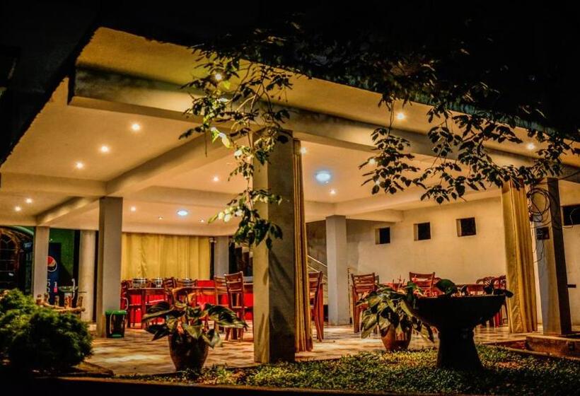 پانسیون Gamagedara Resort