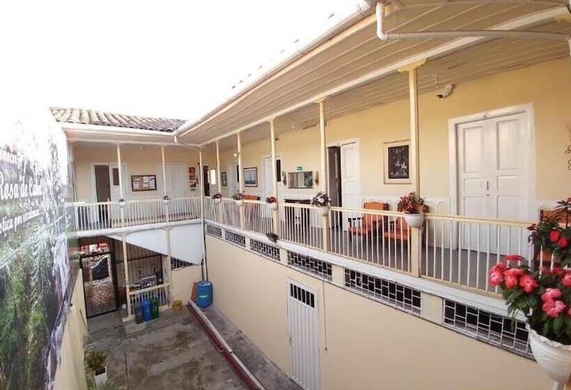 پانسیون Santa Juana