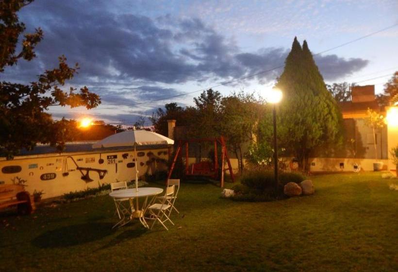 هاستل Raices Del Carolino   Suites De Altagracia