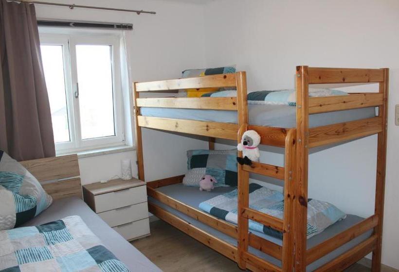 ホテル Bauernhof Schink