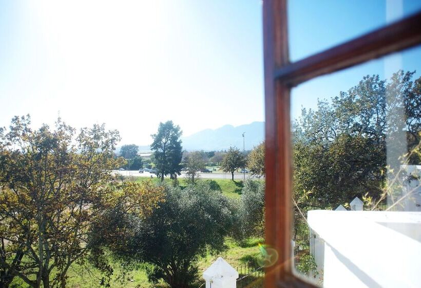 پانسیون Boord Guest House