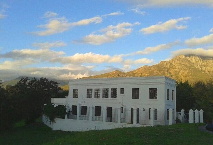 پانسیون Boord Guest House