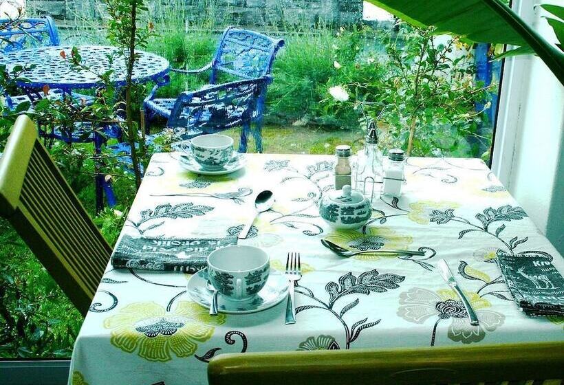 پانسیون Boord Guest House