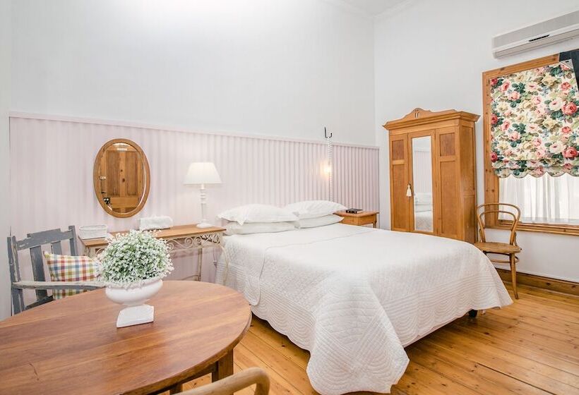 פנסיון Buiten Verwagten Guest House