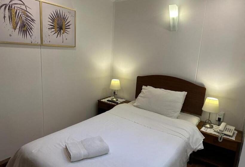 פנסיון Hostal Cordillera