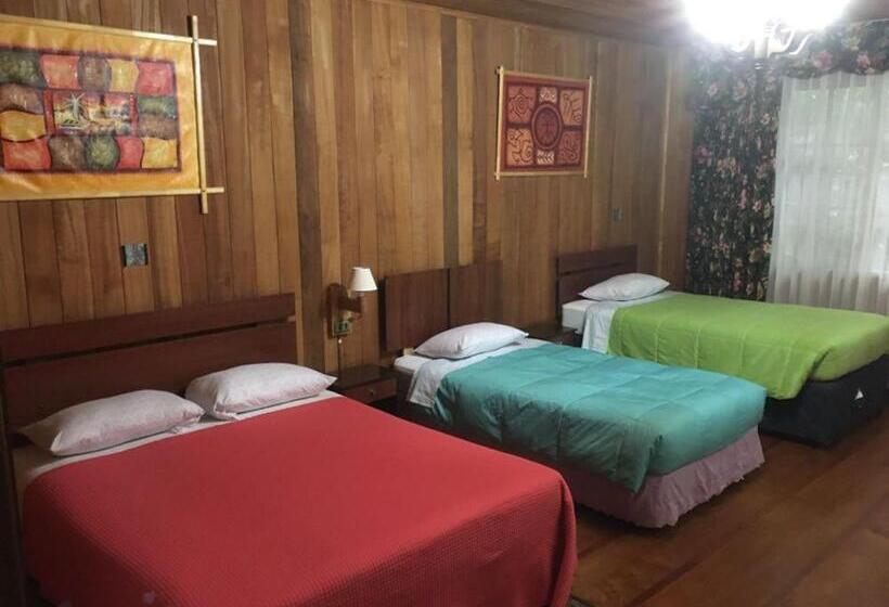 پانسیون Hostal Kutralwe