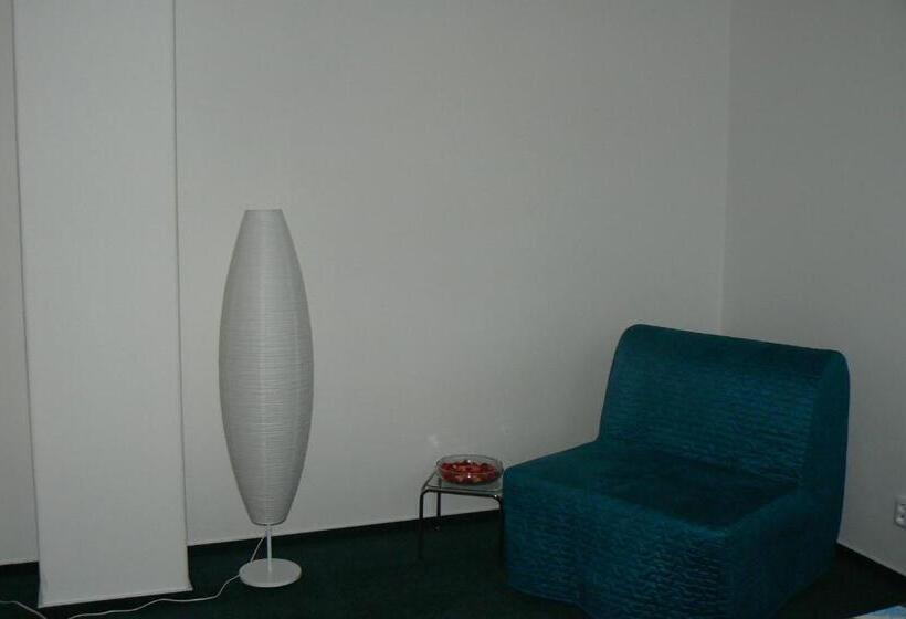 پانسیون Penzion Na Vápence