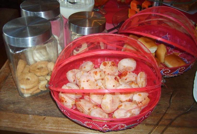 پانسیون Pousada Joaninha