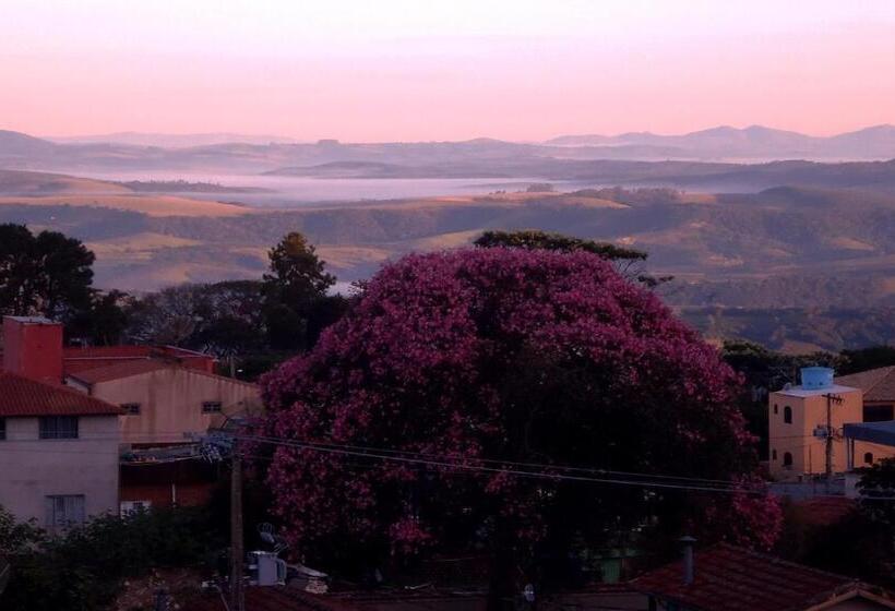 پانسیون Pousada Reino Encantado   São Thomé Das Letras   Minas Gerais