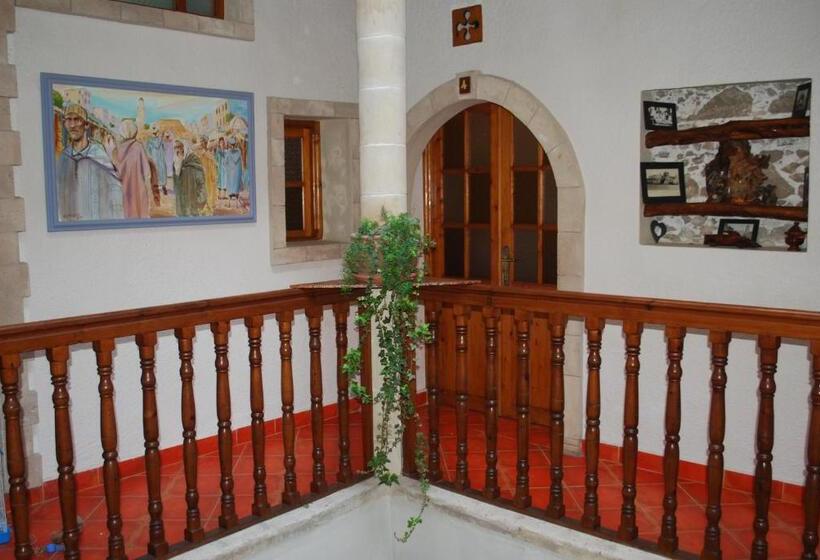 بنسيون Riad Arambys