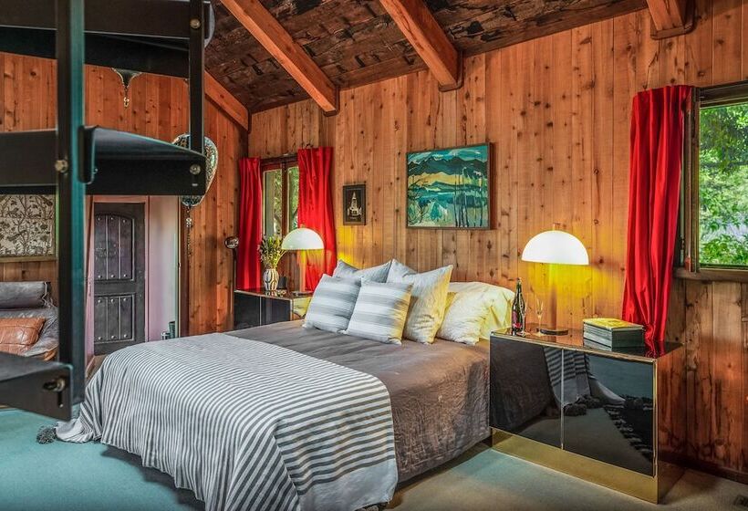 هاستل Inn Paradiso
