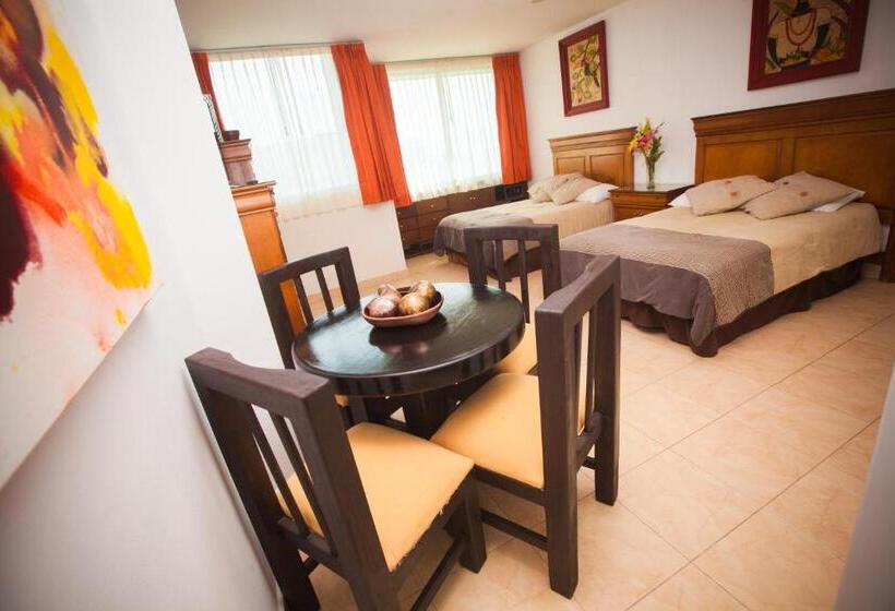Banderas Suites