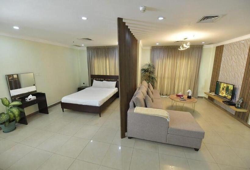 Noble Rose Apartment