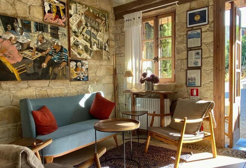 پانسیون Apokryfo Traditional Guesthouse