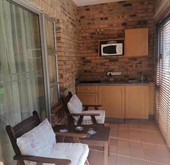 پانسیون Duneside Guest House