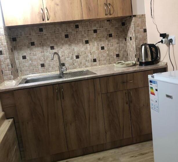 پانسیون Guest House Anahit Ijevan