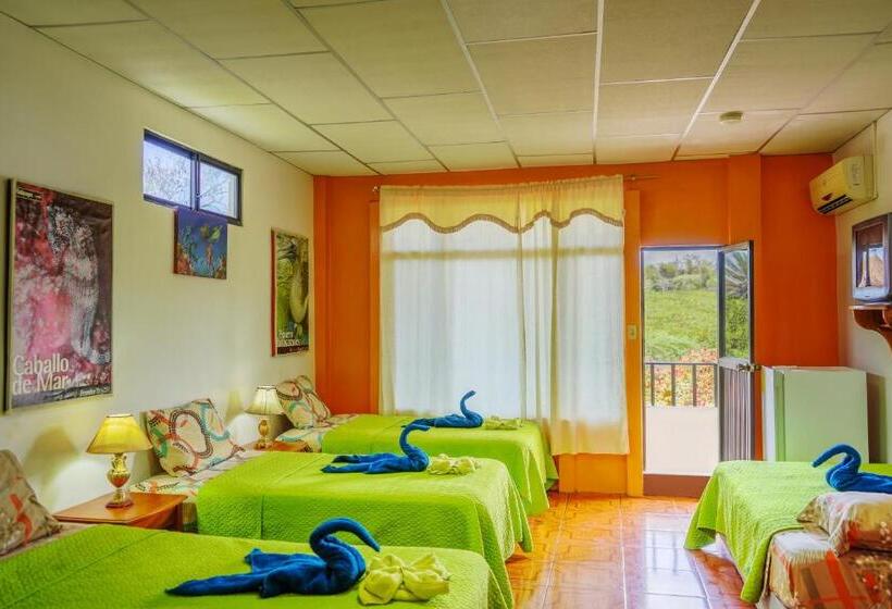 پانسیون Hospedaje Germania