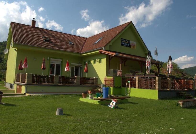 پانسیون Hostinec Vo Višňovom