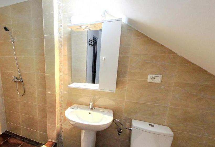 پانسیون La Storia Guest House