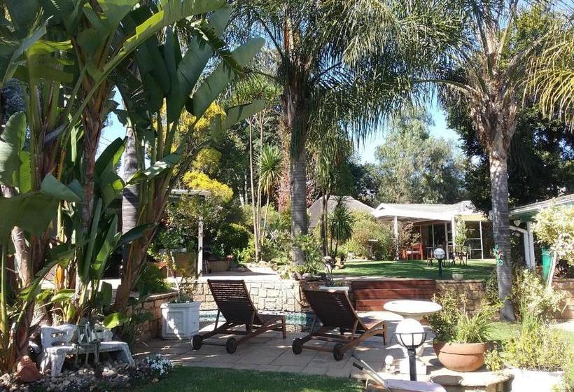 بنسيون Lala Nathi Guest House & Self Catering
