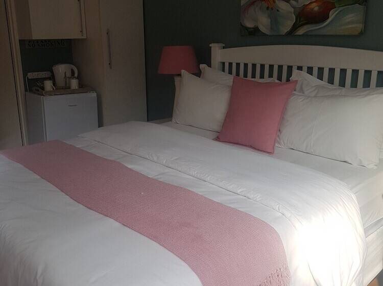 بنسيون Lala Nathi Guest House & Self Catering