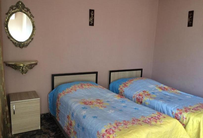 پانسیون Magnolia Guest House