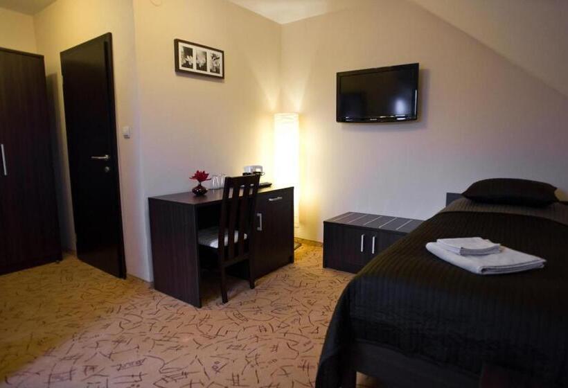 פנסיון Penzion Kastiel