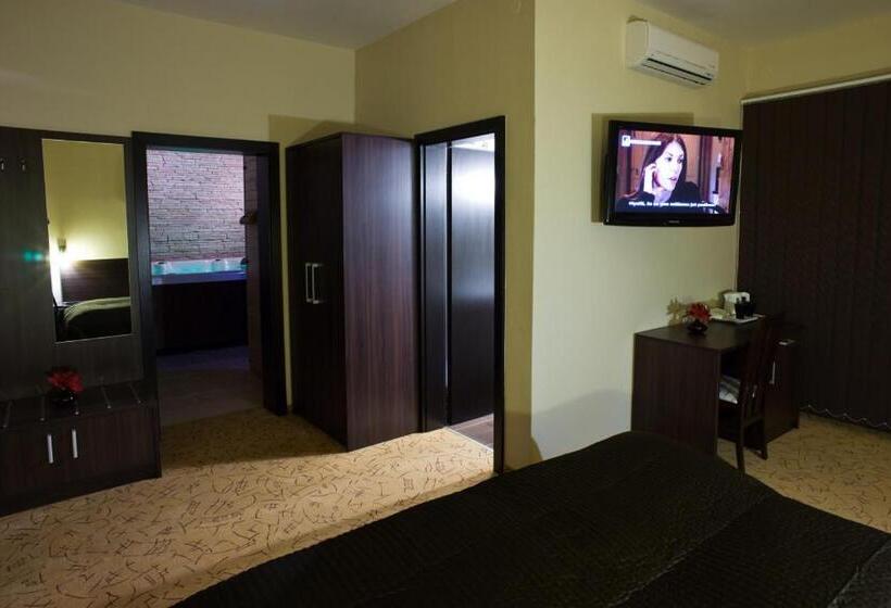 פנסיון Penzion Kastiel