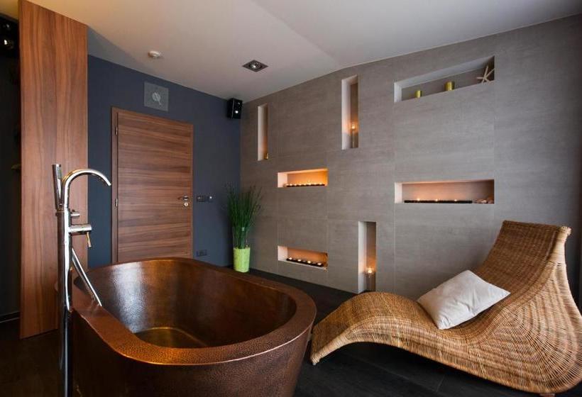 پانسیون Vila Walter & Son