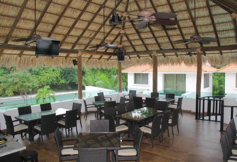 Villas Maria Isabel