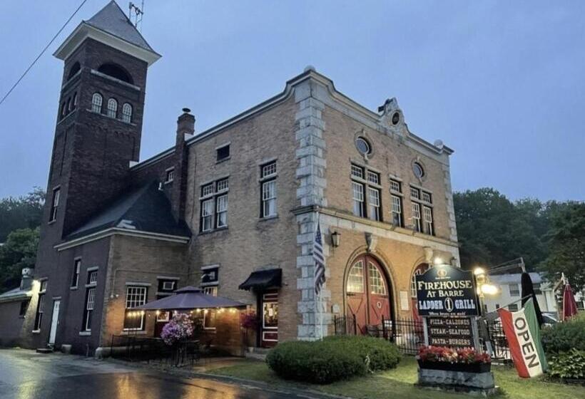 فندق صغير Firehouse Inn