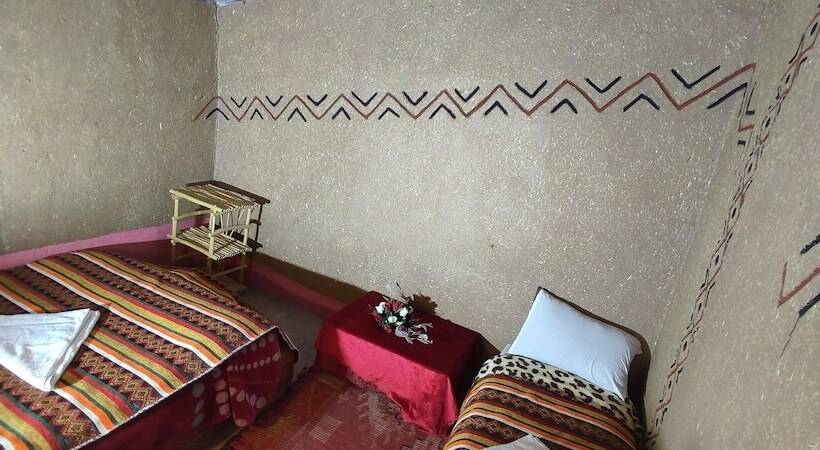 هاستل Prends Ton Temps