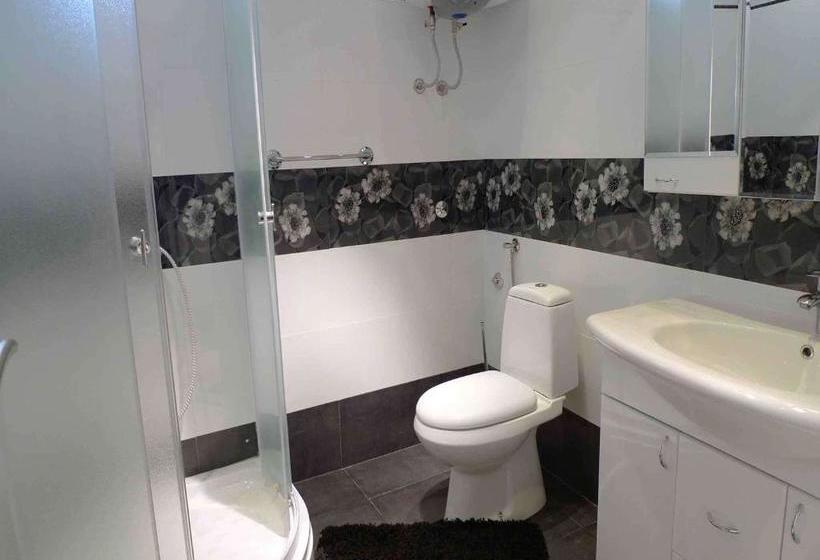 پانسیون Guest House Perla