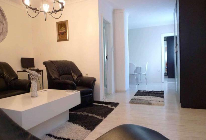 پانسیون Guest House Perla