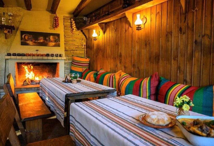 بنسيون Guest Houses Zlatna Oresha   Complex