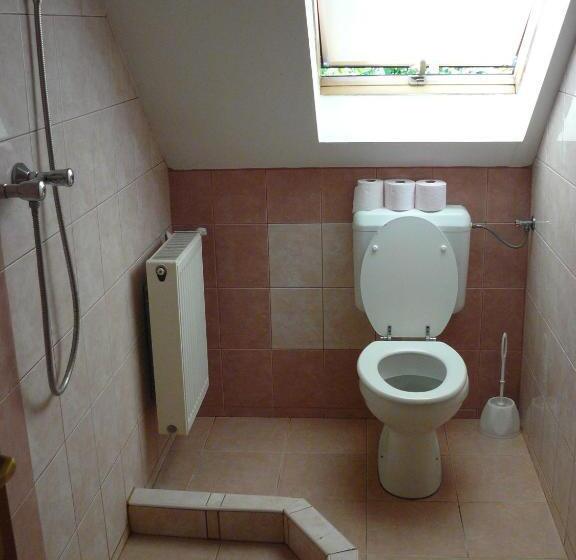 פנסיון Hejő Apartman