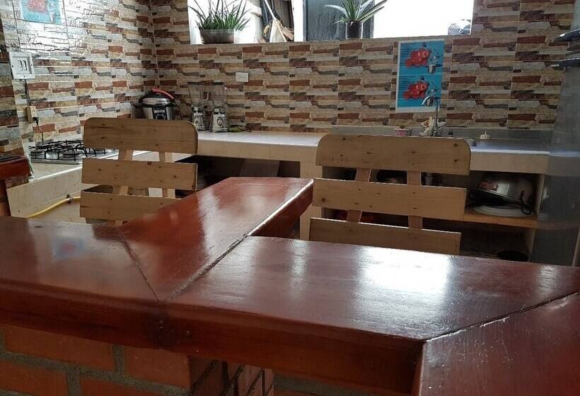 پانسیون Hospedaje El Shaday