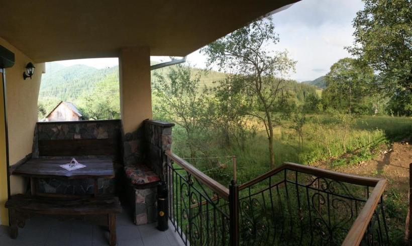 بنسيون Prutets Guest House
